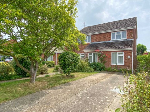 View Full Details for Heathfield Road, Holbrook, Ipswich