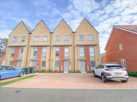 View Full Details for Ribbans Park Road, Ipswich