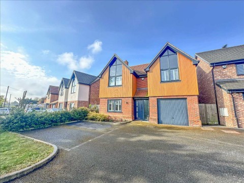 View Full Details for Humber Doucy Lane, Ipswich