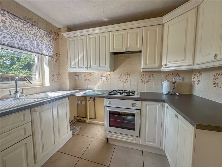 Images for Yew Tree Rise, Ipswich