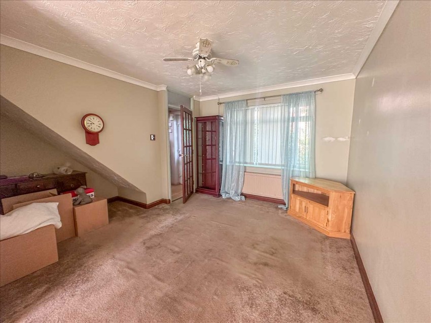 Images for Yew Tree Rise, Ipswich